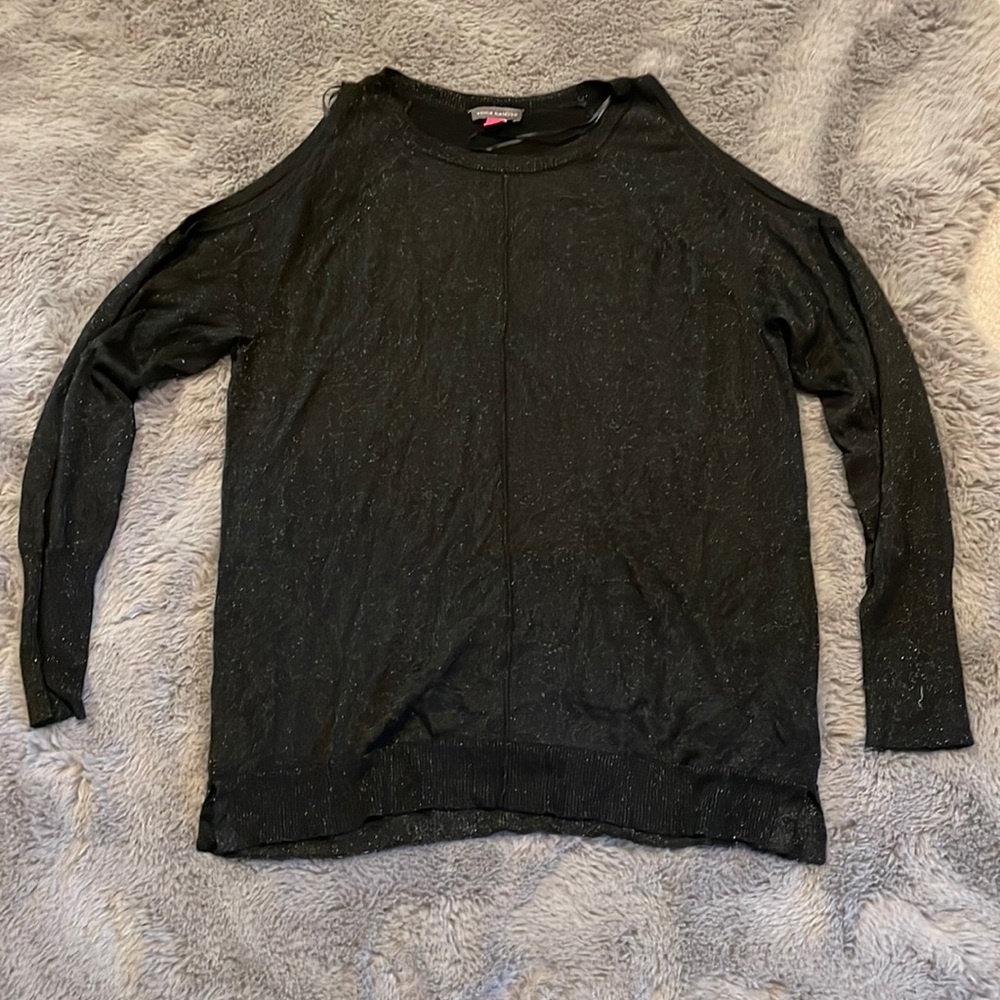 VINCE CAMUTO black sparkly top cold shoulder.